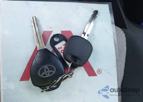 2013 Toyota Yaris Le z USA, uszkodzony, nr VIN JTDKTUD35DD557531